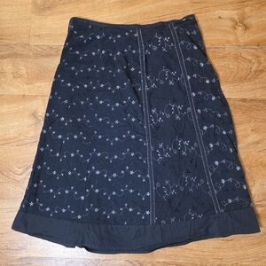 JH Collectibles Black & Silver Floral Embroidered Skirt